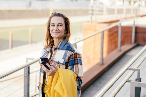 7 Ways Community Living Combats Loneliness After Losing a Spouse